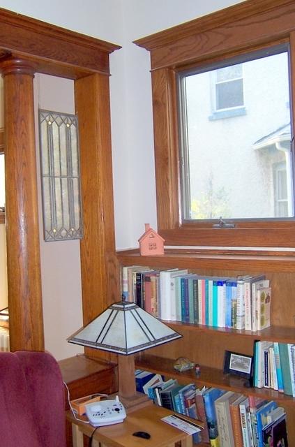 Close-up of pillars between dining room and living room