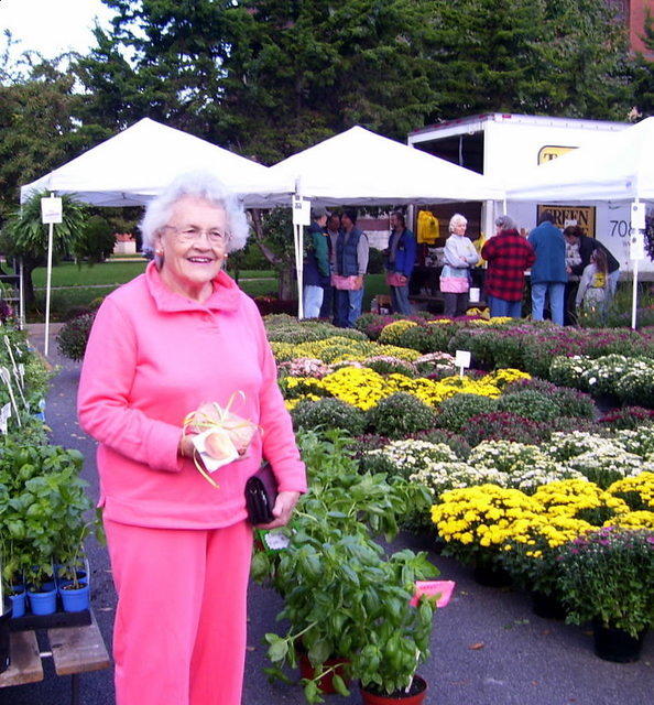 7 a.m. Farmers' Market