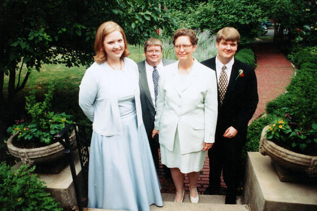 family_at_betsys_wedding